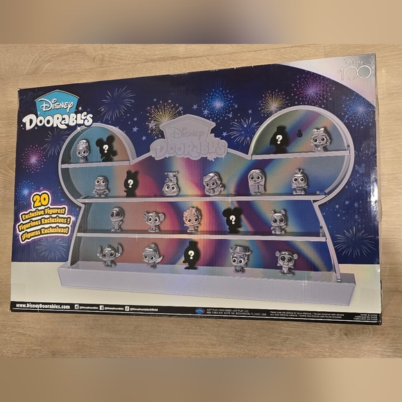 New Disney Doorables Disney100 Celebration of Wonder Set - Picture 2 of 4